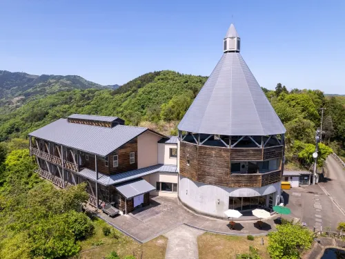 Mimurabase Hotels in Mima