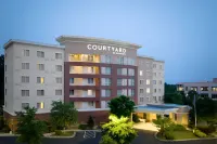 Courtyard Atlanta NE/Duluth Sugarloaf Hotels near Gas South Arena