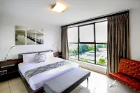 The Nicol Hotel and Apartments Hotels in Bedfordview