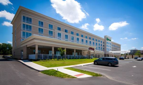 Holiday Inn Morgantown - University Area by IHG