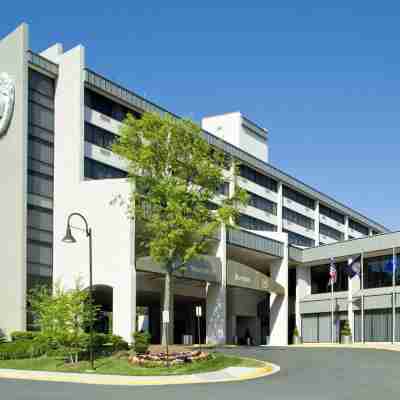 Sheraton Reston Hotel Hotel Exterior