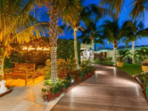 Seven Stars Resort & Spa Hotels in Grace Bay