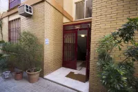 Apartamentos Puerta del Sur Hotels in Dos Hermanas