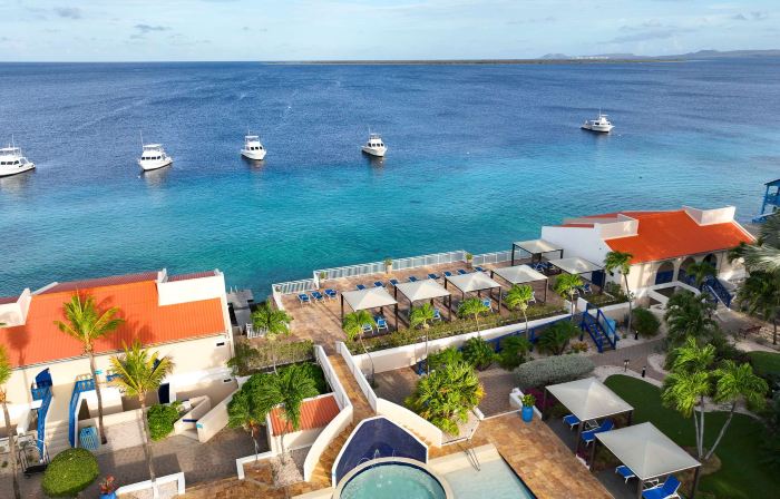 Divi Flamingo Beach Resort & Casino