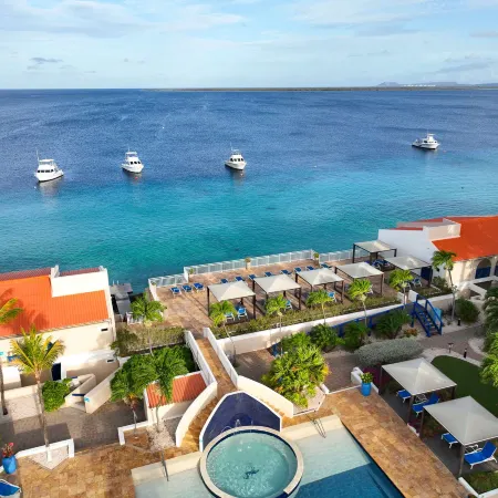 Divi Flamingo Beach Resort & Casino
