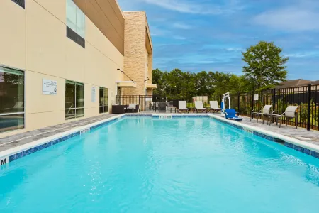 Holiday Inn Express Columbus Northeast Отели рядом с Аэропорт Коламбус Метрополитен