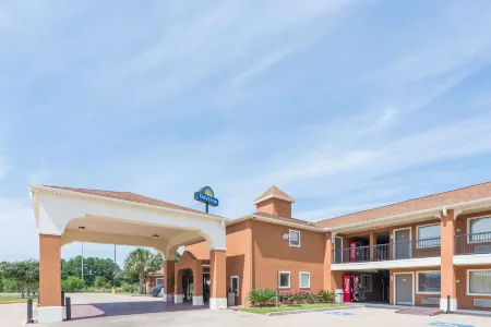 Super 8 by Wyndham Raleigh North East