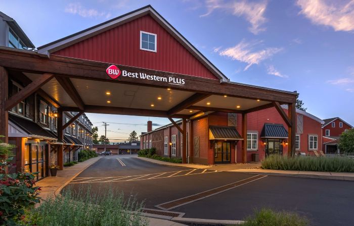 Best Western Plus Intercourse Village Inn  Suites