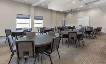 Best Western Plus Pflugerville Inn  Suites