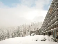 Vigilius Mountain Resort Hotels in Lana