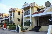 Sunset Palazzo Отели в г. Амбот