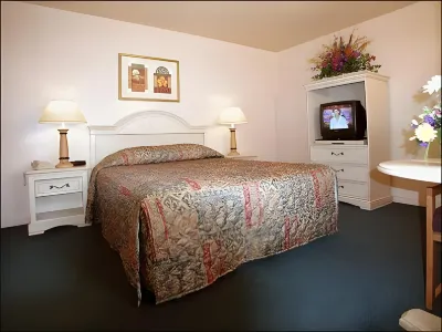 El Camino Inn Hotels near Bad Axe Throwing San Francisco