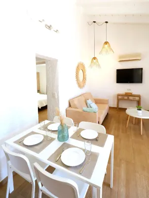 Naika Studios & Apartments - 2 tähden