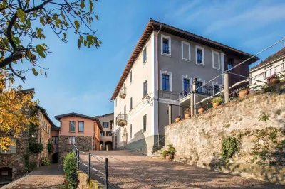 Relais Castello di Morcote Các khách sạn ở Melide