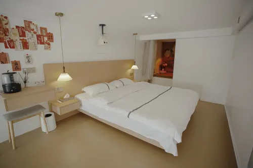 Wuxia Zhan Apartment (Wanxing Road)