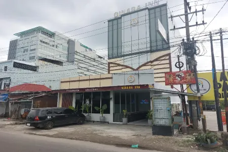 Qinara Inn Отели в г. Percut Sei Tuan