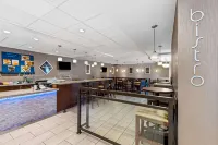SureStay Hotel by Best Western SeaTac Airport North - sarapan
