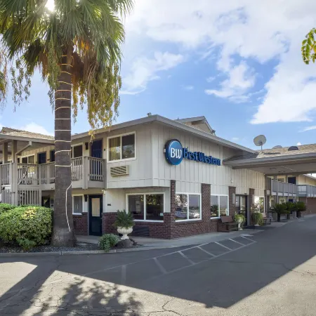 Best Western Shadow Inn