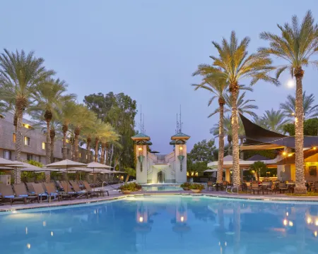 DoubleTree by Hilton Bemidji Hotels in Bemidji