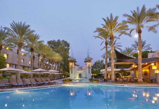 더블트리 바이 힐튼 호텔 베미지