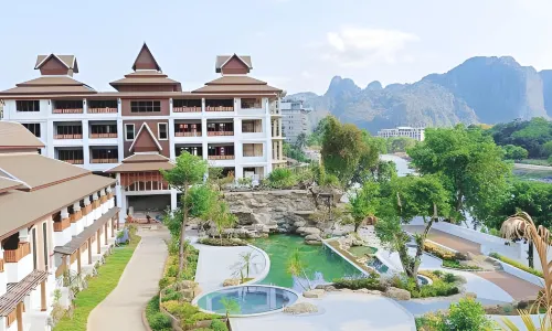 Phubarn VimarnVangvieng Resort