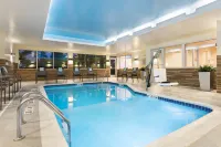 Fairfield Inn & Suites Belle Vernon Hotels in Rostraver