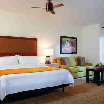 Marriott's Waiohai Beach Club Rooms