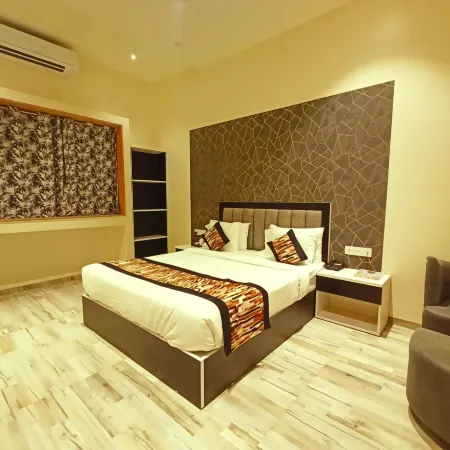 RadhaMangal Colors Inn