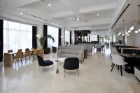 Hotel Dello Fort Lauderdale Airport, Tapestry Collection by Hilton - breakfast