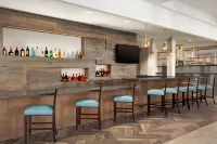 Embassy Suites by Hilton McAllen Convention Center - Quầy bar