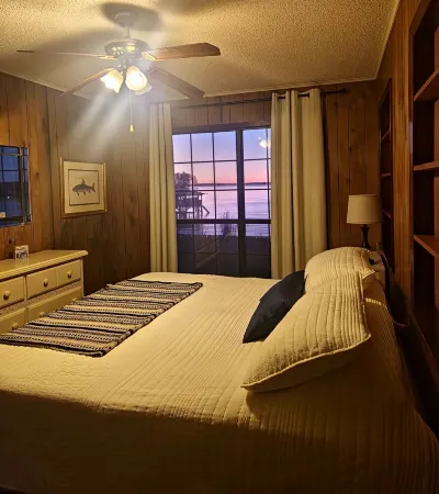 Welcome to Joie de Vivre Lake House at Toledo Bend Отели в г. Сабин Пэриш