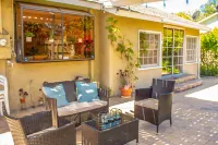 Vacation Home Close to Disneyland and More!