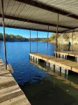 Spring Pond Cabin at White Buffalo Lodge;Family-sized with lake access - Chalets