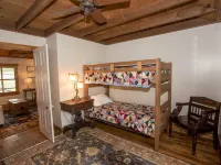 Cabell Cottage Offers The Perfect Getaway. Hôtels à : Comte de Bath