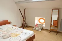 Charming Apartments in the Mas de Soleil (Gîte "Viva
