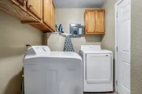 Cozy Home w/ Pool near Beaches Sleeps 8