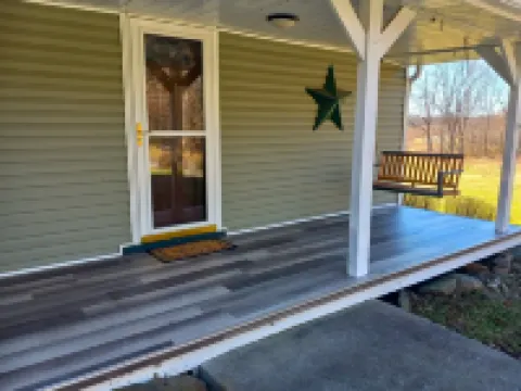 Old Miller Farm - Cozy Country Home Hotels in Venango County