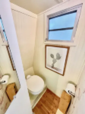 Vintage Glamper Oasis in Downtown Dover, walk to downtown and Henry Law Park