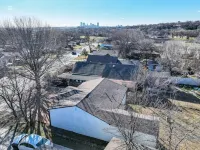 Cosmic Cowgirl 3 minutes from the Stockyards!