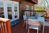 Spacious, beautifully designed, spectacular views, salt water pool.