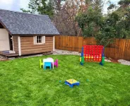 Fully renovated cozy home in the heart of Salmon! No cleaning fees!