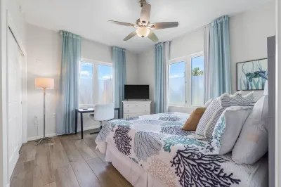 3114 Beautiful Poolside Paradise ~3 Nt Super Special ~ Book Aug 12 ~ Amenities