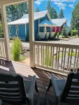 Grand Opening Pricing! Cozy 2 Bedroom Cabin with views of Flathead Lake