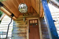 Amazing Government Camp Cabin Short Walk to SkiBowl or Downtown Hotels in Government Camp