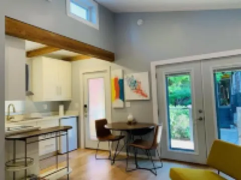 Urban Tiny House in Historic Shaw