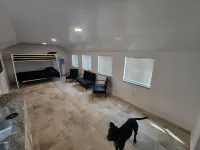 Couples Retreat with hot tub (cabin2)