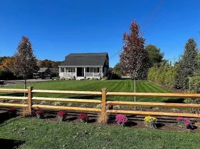 Beach house, inground pool, hot tub, Large backyard,1.5 Miles from Misquamicut Hotels near Water Wizz of Westerly RI