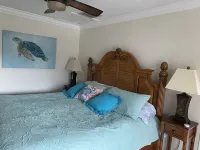 Newly remodeled 1 bedroom suite in Goodland Fl. fishing island of Marco Island