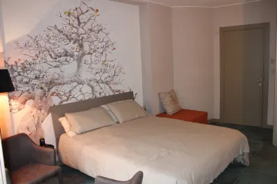 San Francesco Guest House Hotels near Statue of Santorre Santarosa