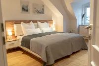 Stylish maisonette for 8 people in the town center of Mering